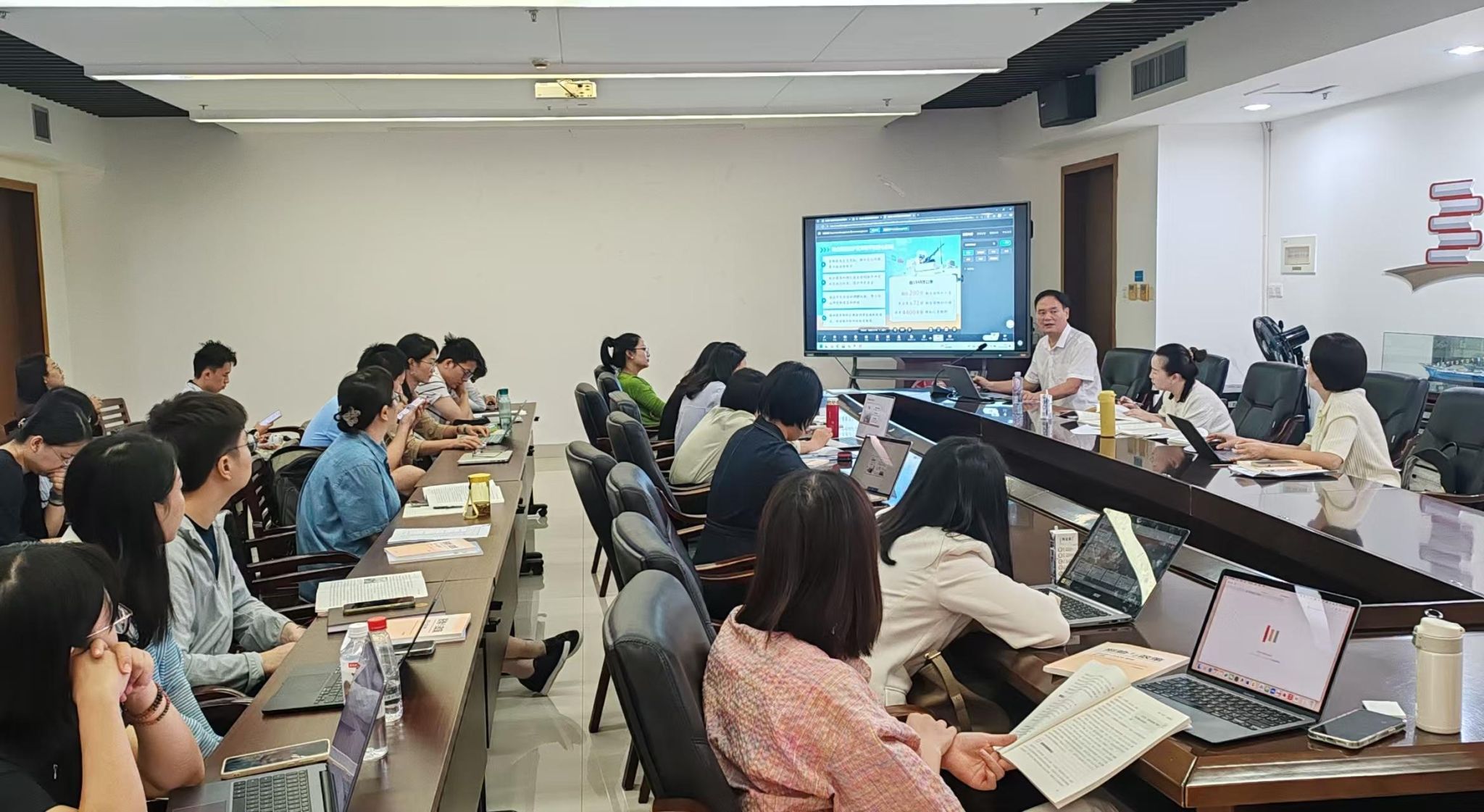 行策集备会.jpg 行策集备会.jpg